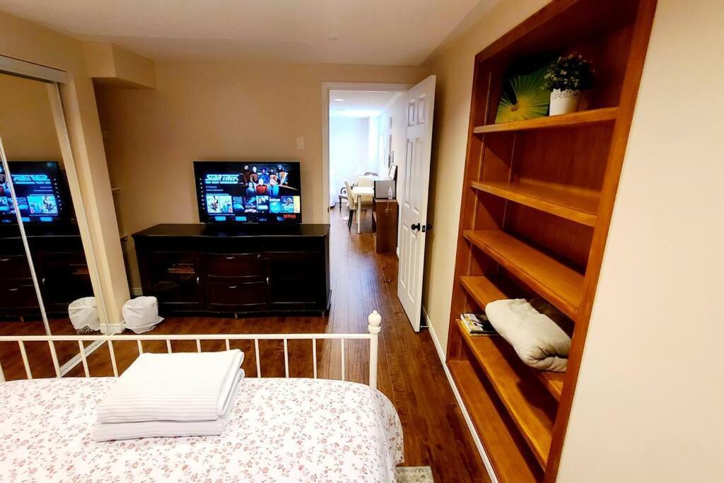 Spacious And Bright Unit With Natural Light. Pickering Zewnętrze zdjęcie