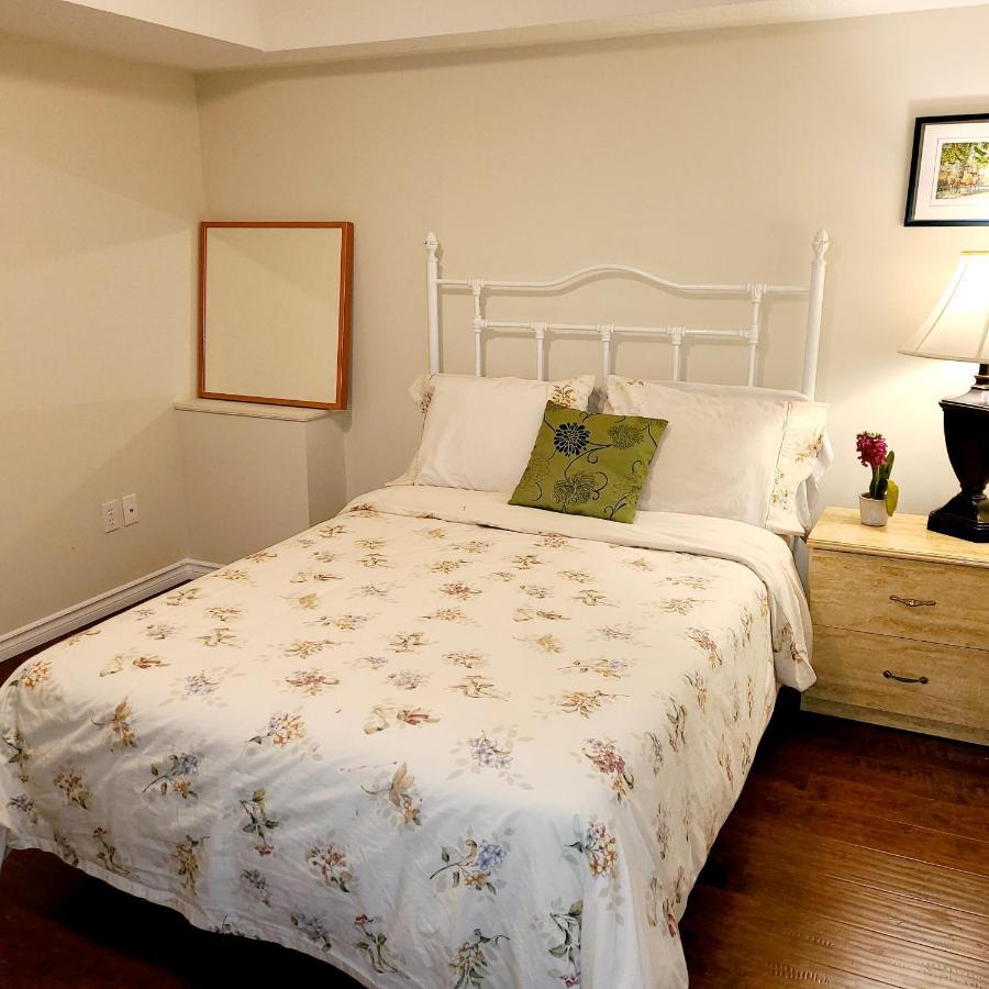 Spacious And Bright Unit With Natural Light. Pickering Zewnętrze zdjęcie