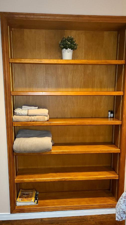 Spacious And Bright Unit With Natural Light. Pickering Zewnętrze zdjęcie